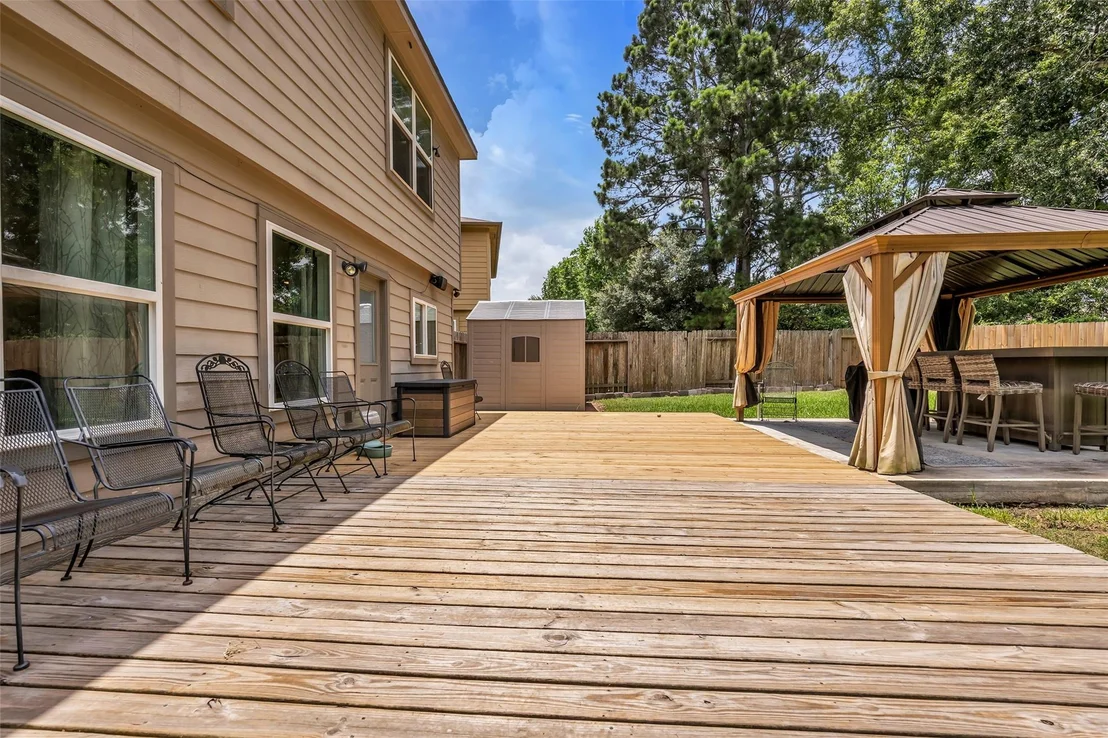 Photo of 16718 Warbler Drive