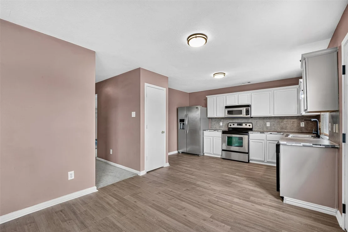 Photo of 5507 Violet Path Lane