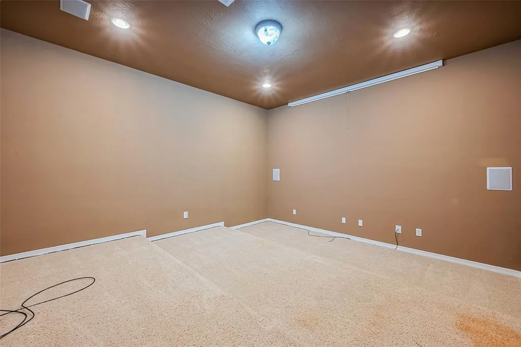 Photo of 18706 Thomas Survey Drive