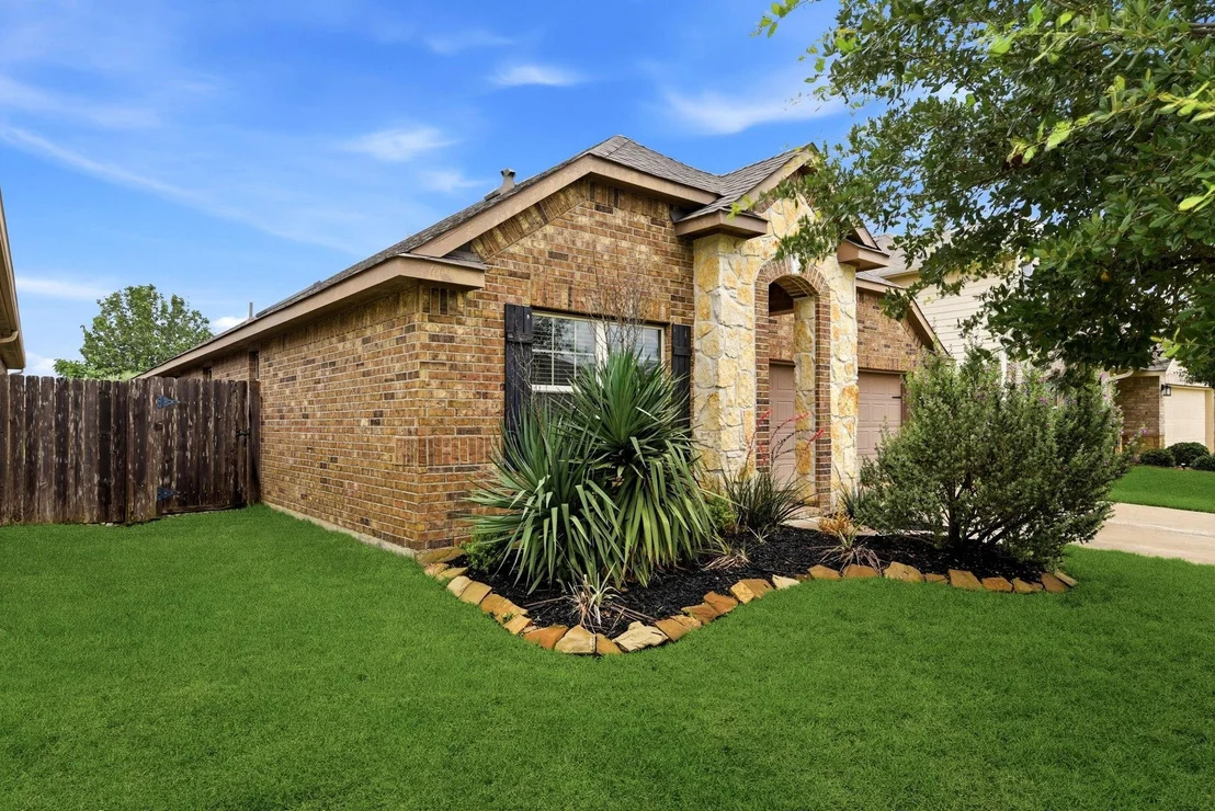 Photo of 4631 Stolz Trail