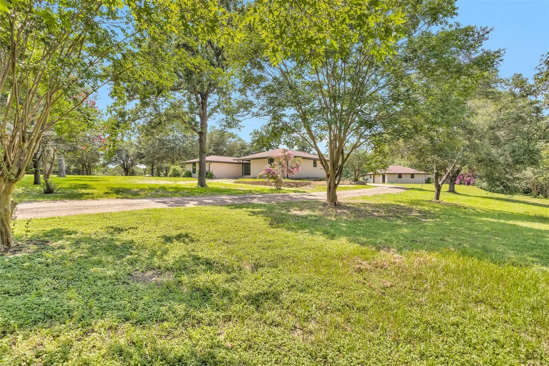 Photo of 3706 County Road 409