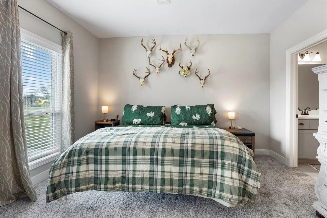 Photo of 7634 Highland Road