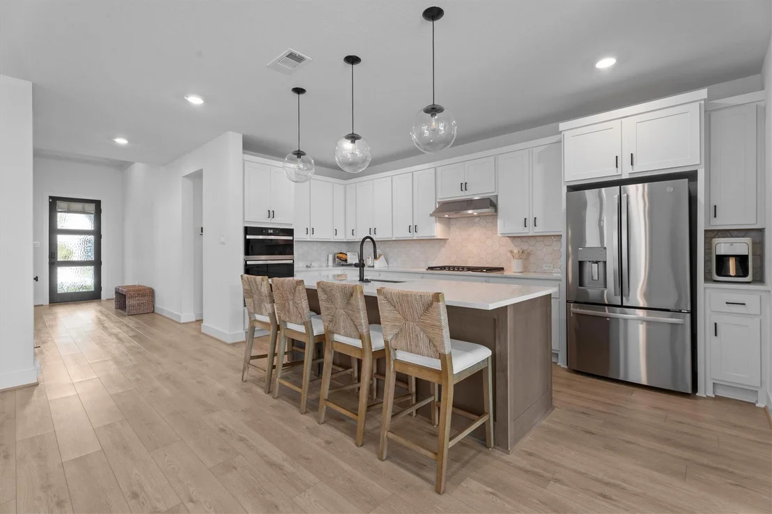 Photo of 27866 Wooded Pond Drive