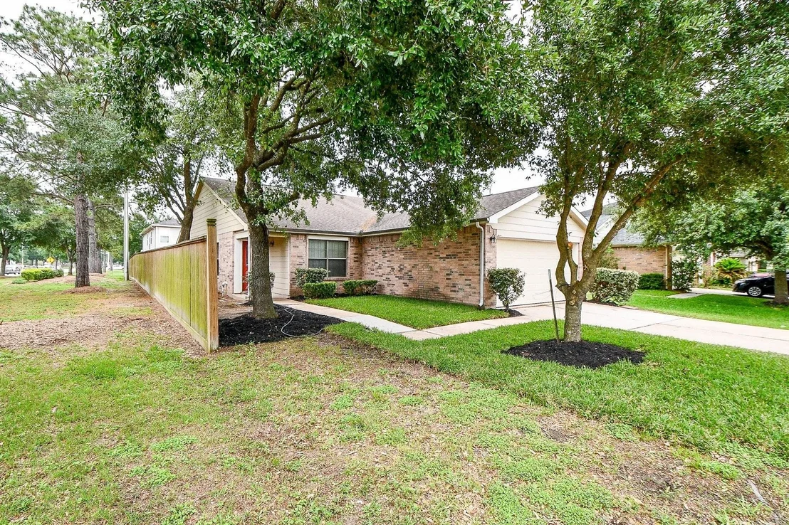 Photo of 29530 Legends Glen Drive