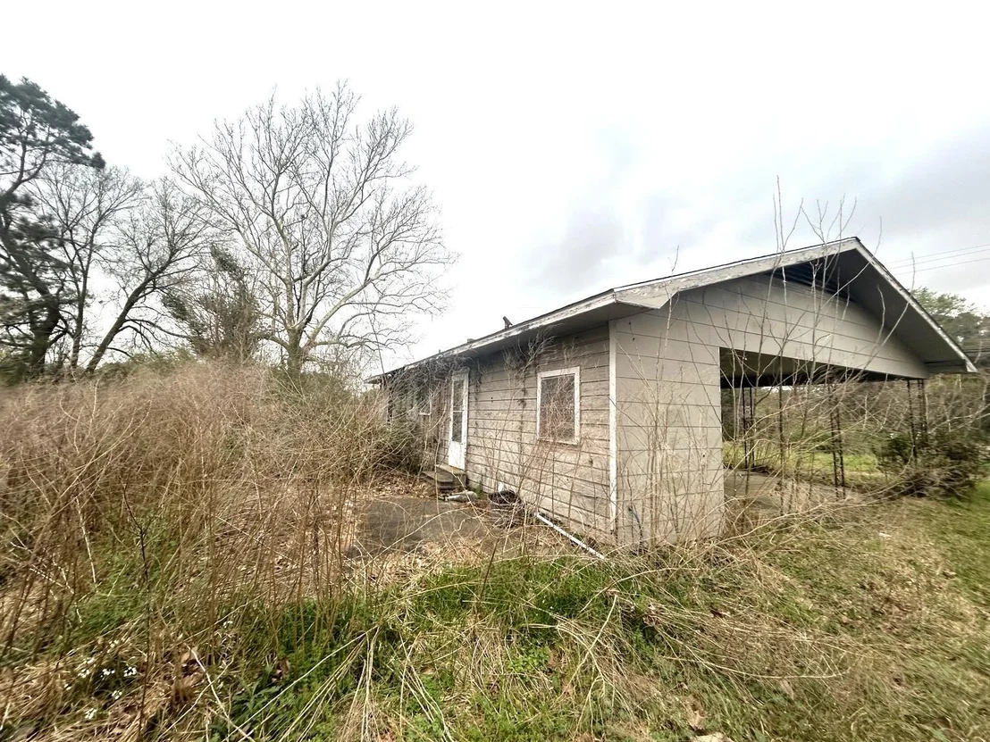 Photo of 9122 Tulane Road