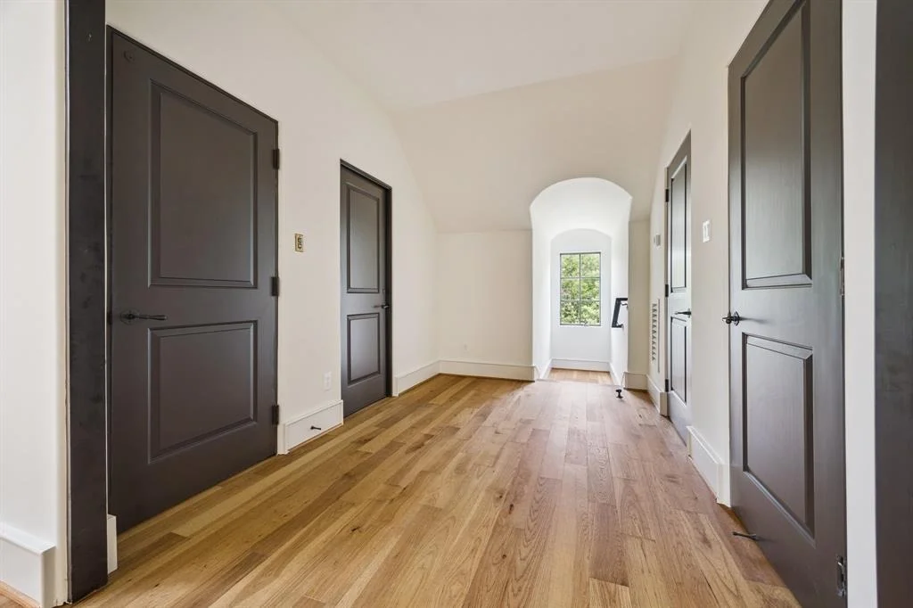 Photo of 5309 Cherokee Street