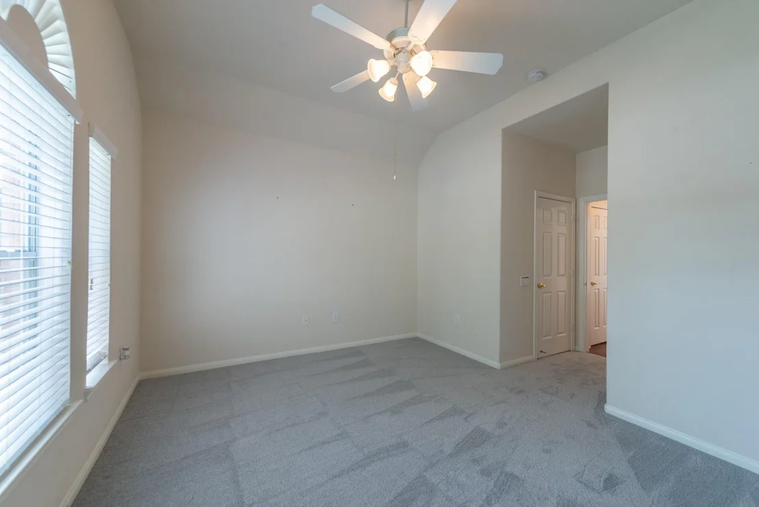 Photo of 5306 Thorngate Court