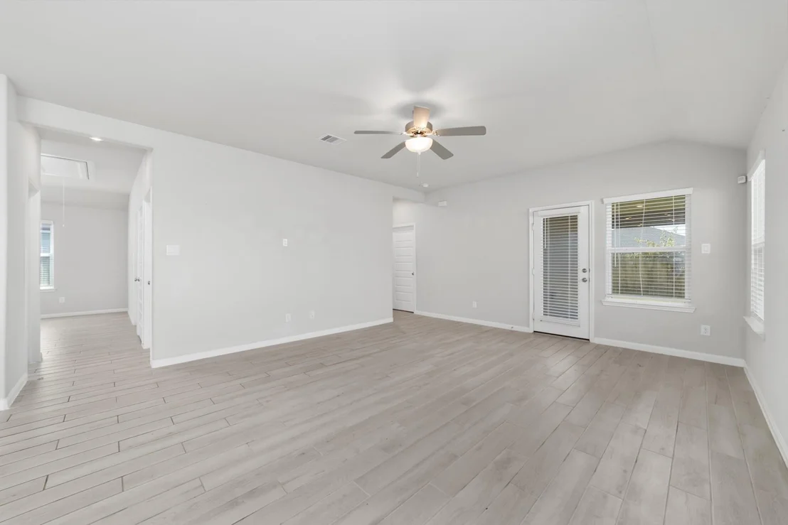 Photo of 906 Pismo Lane