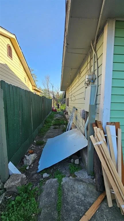 Photo of 1940 Roxella Street