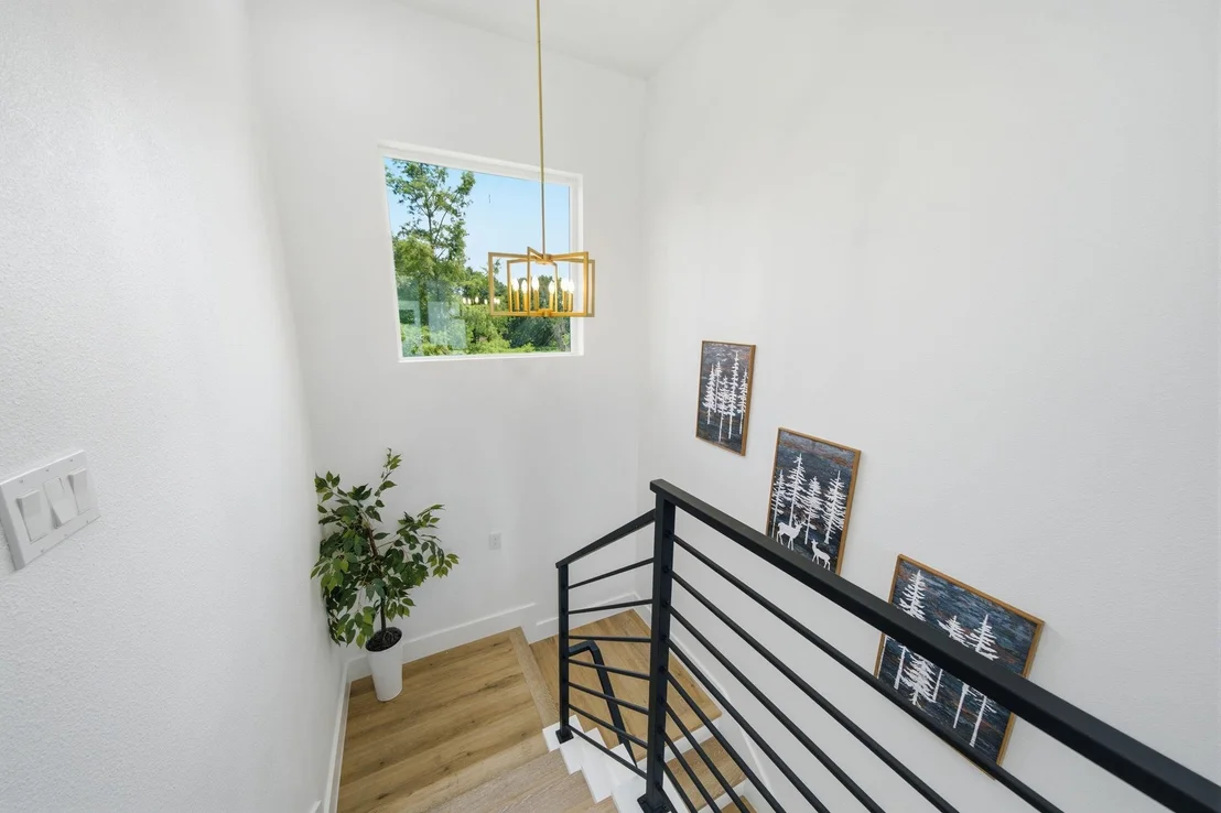 Photo of 8910 Knoll Leaf Drive