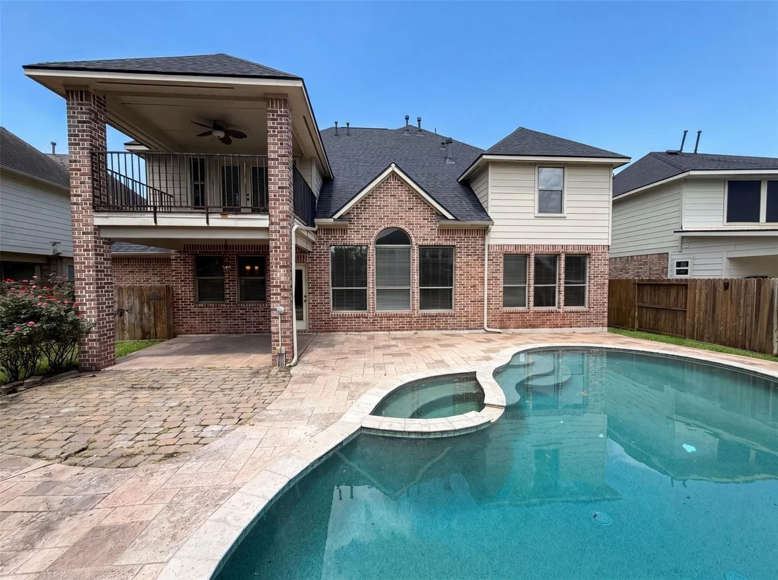 Photo of 15822 Maple Shores Drive