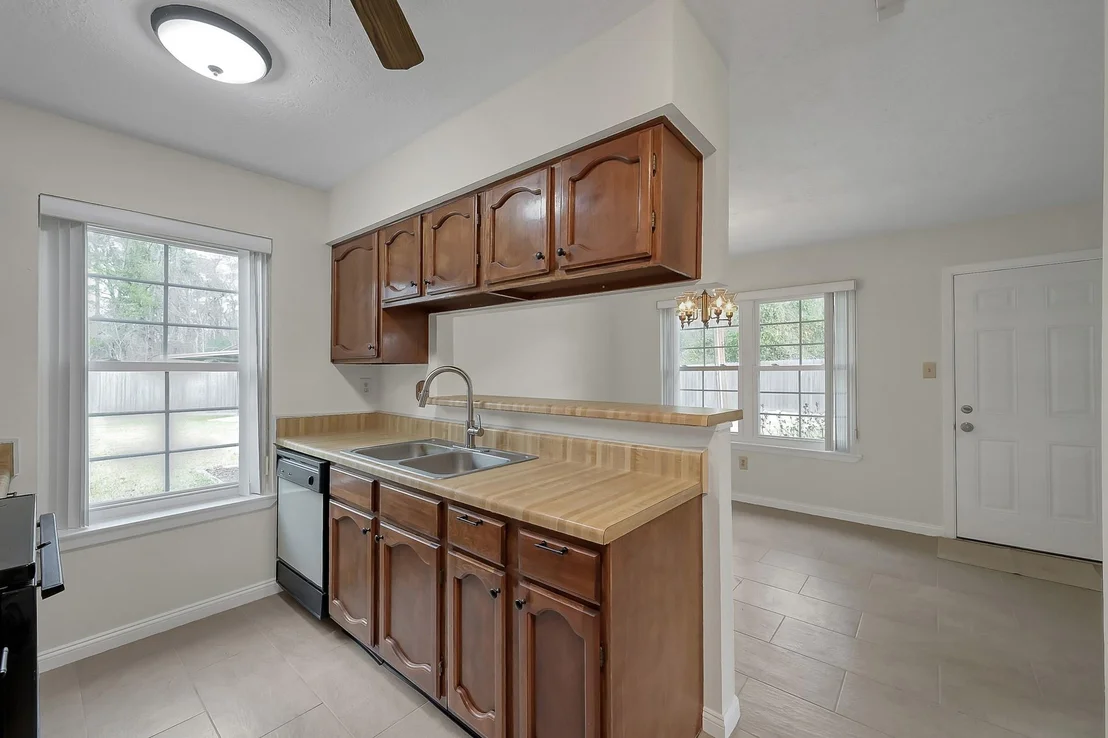 Photo of 22614 Millgate Drive