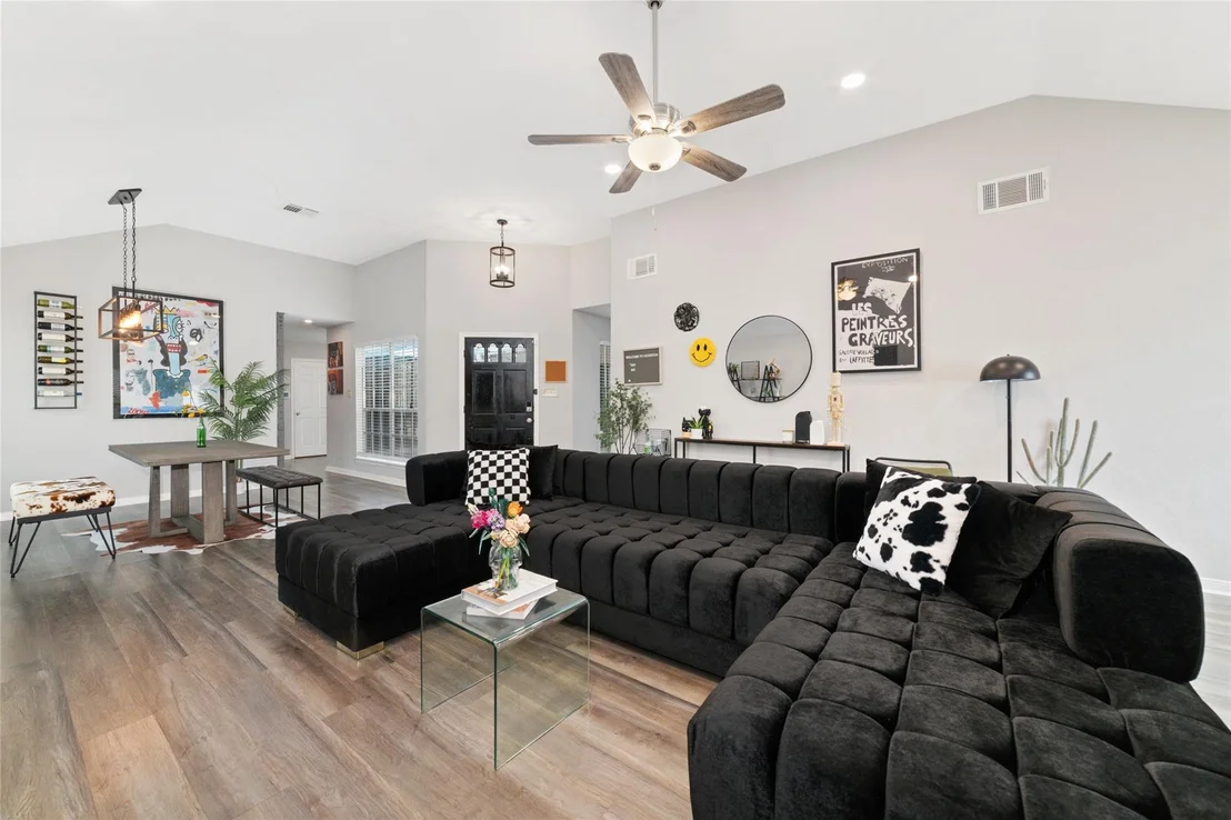 Photo of 12702 Ashford Creek