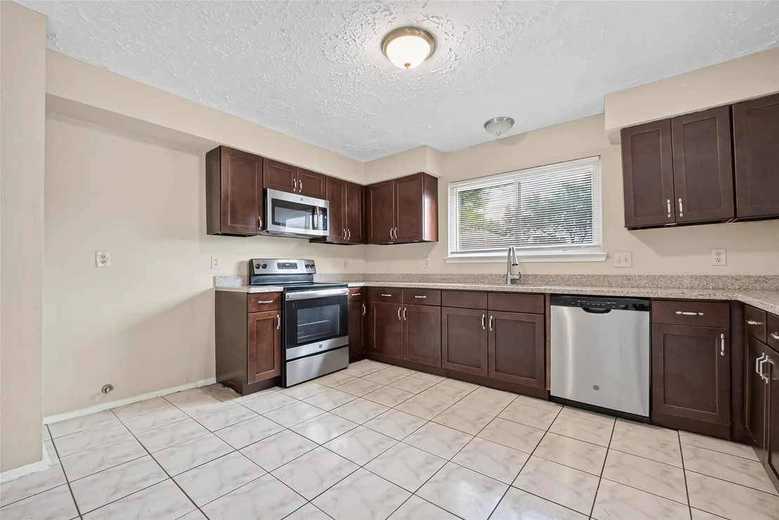 Photo of 13606 Pecan Oak Drive