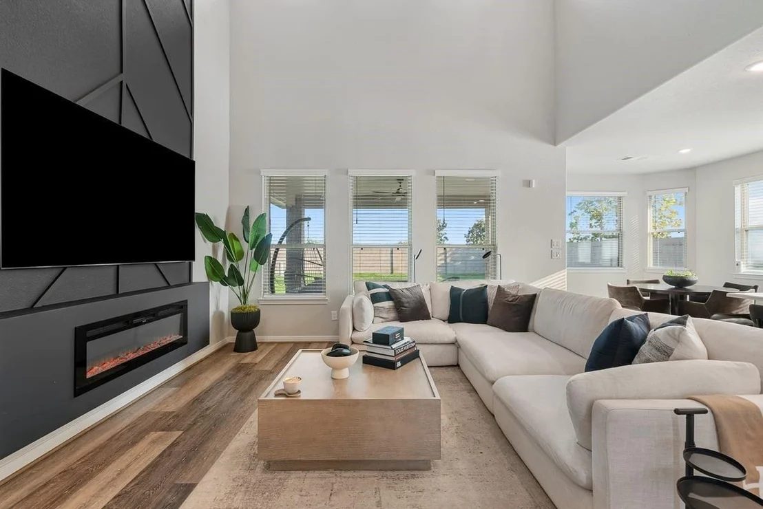 Photo of 1702 Darwin Cedar Drive