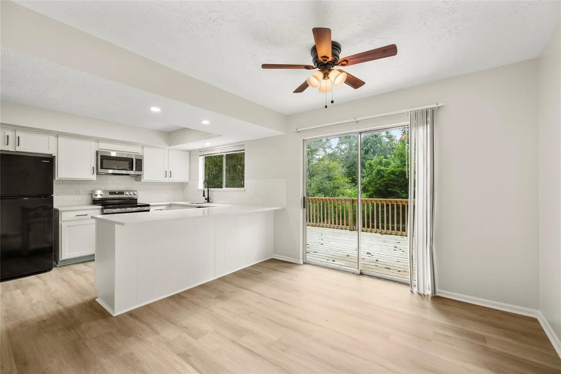 Photo of 12 S Cypress Pine Drive
