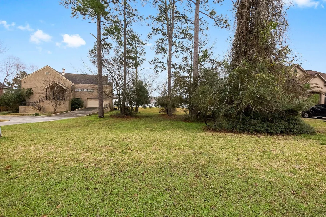 Photo of 11823 Thoreau Drive