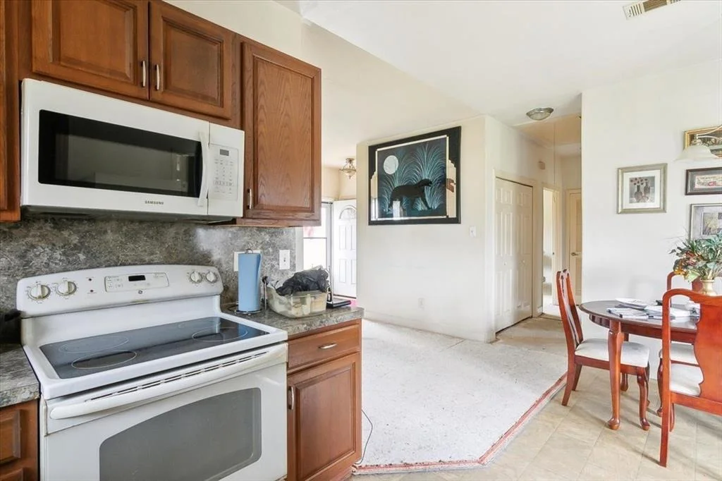 Photo of 1153 Railroad Street