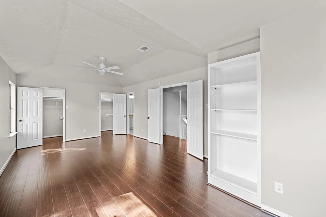 Photo of 19614 Pine Cluster Lane