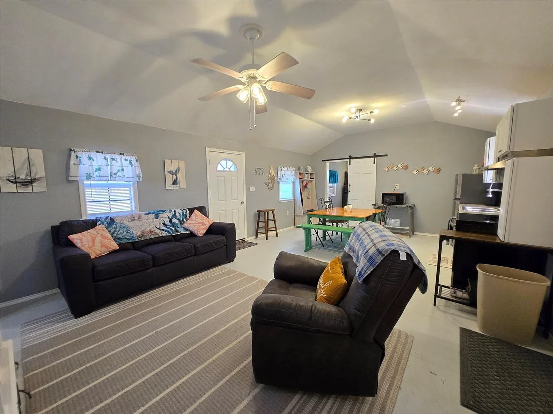 Photo of 167 Piranha Drive
