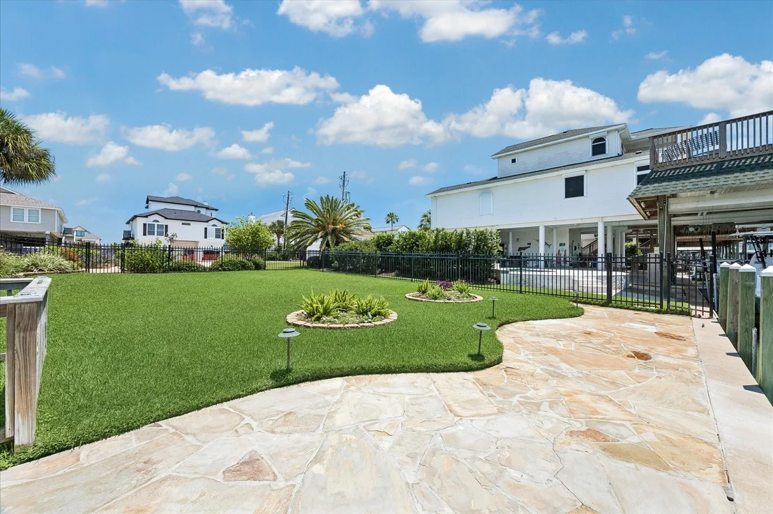 Photo of 515 Westerly Drive