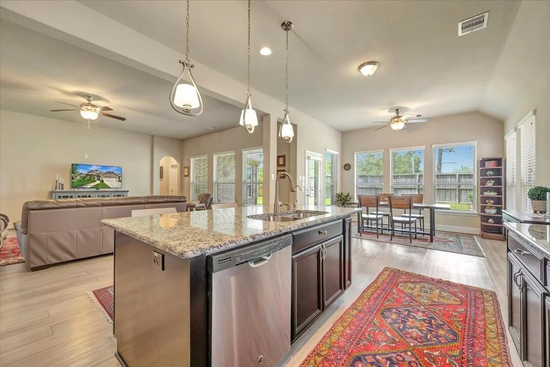Photo of 640 Pertonila Lane