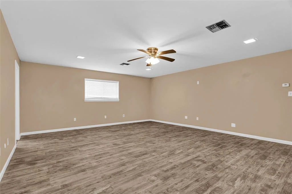 Photo of 2111 County Road 428