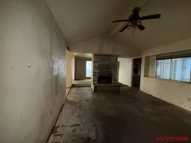 Photo of 829 Willow Creek Drive