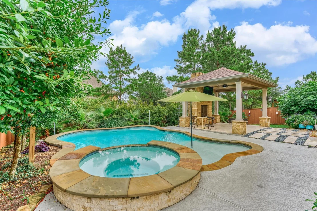 Photo of 6 Canopy Green Drive