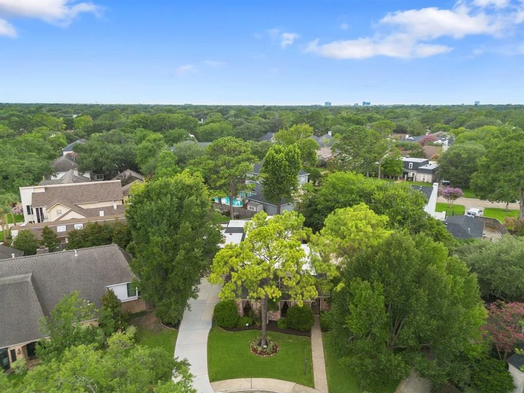 Photo of 1306 Devon Glen Drive