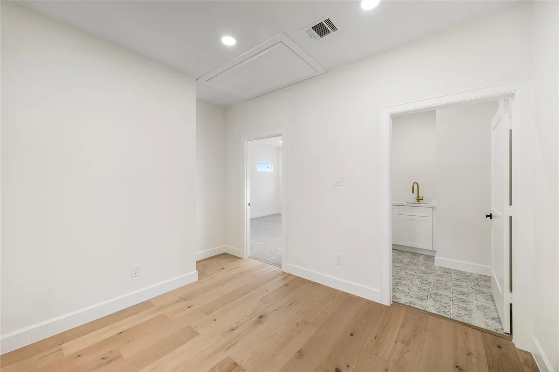 Photo of 8646 Alcott Drive
