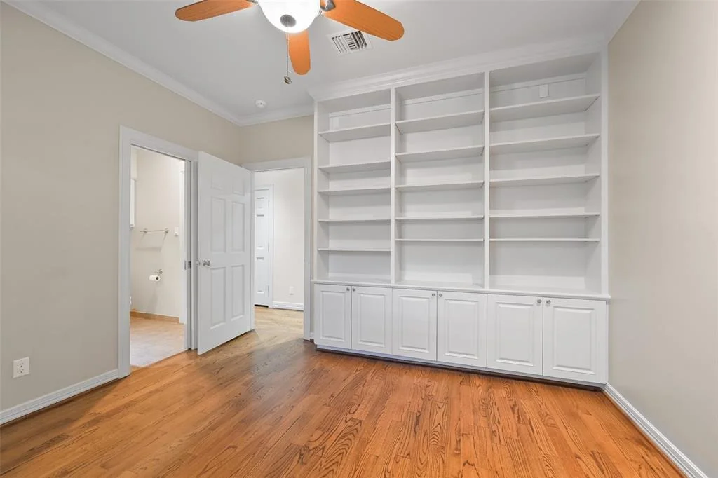 Photo of 3738 Blue Bonnet Boulevard