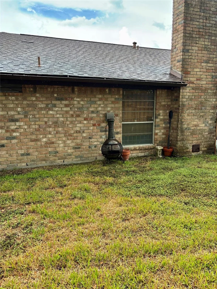 Photo of 22707 Elsinore Drive