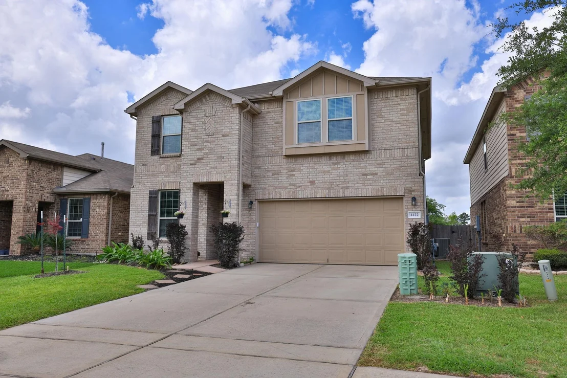 Photo of 4422 Windmill Run Drive