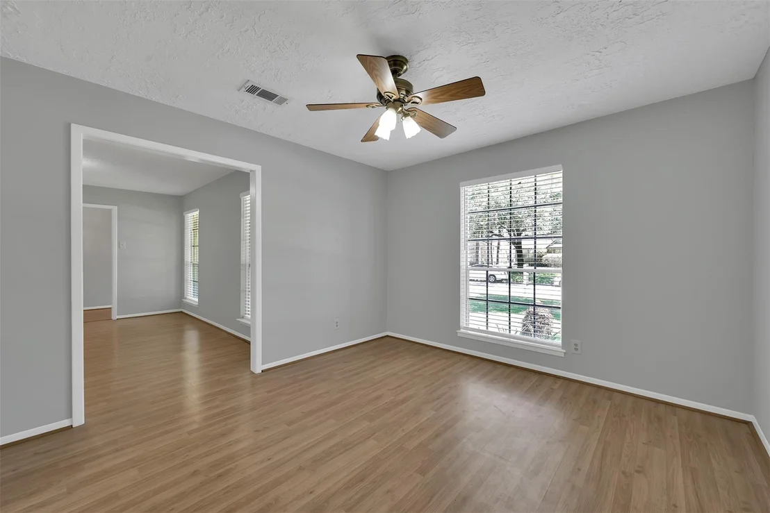 Photo of 27121 Wells Lane