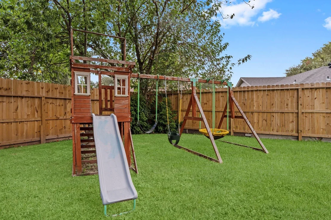 Photo of 9735 Kemp Forest Drive