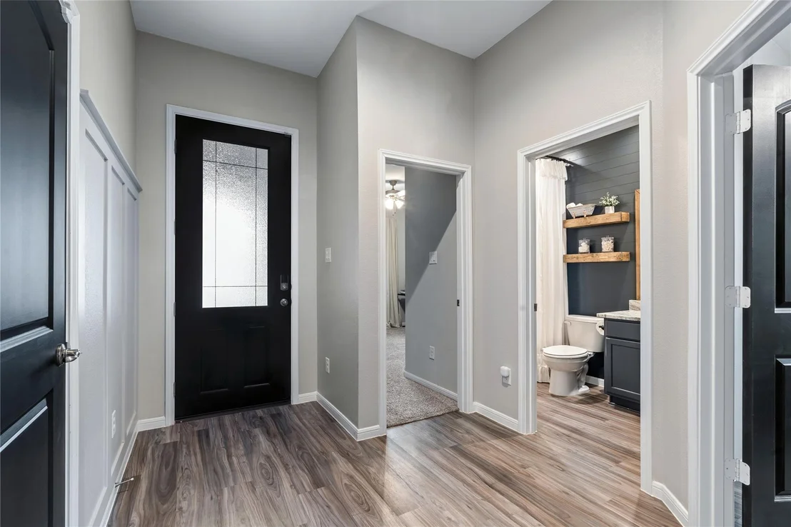 Photo of 443 Stonebrook Lane