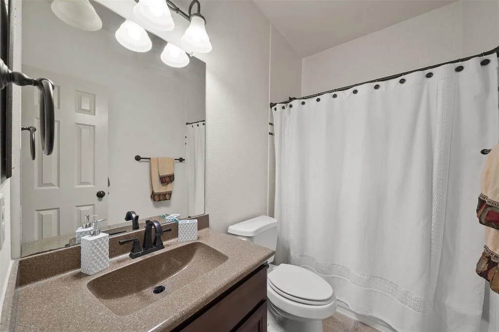 Photo of 46 N Player Manor Circle