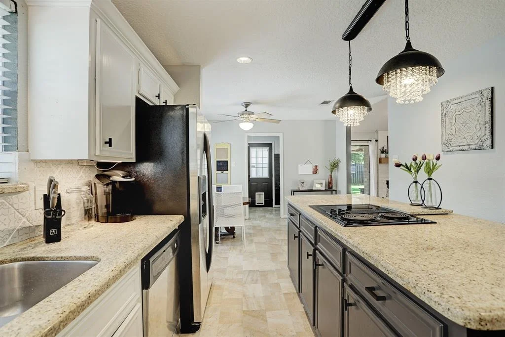 Photo of 15023 Sun Harbor Drive