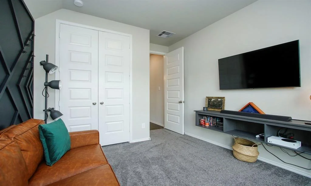 Photo of 2790 Hidden Hollow Lane