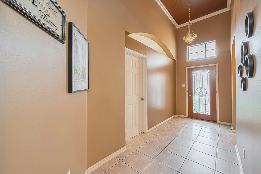 Photo of 10323 Emerald Pine Drive