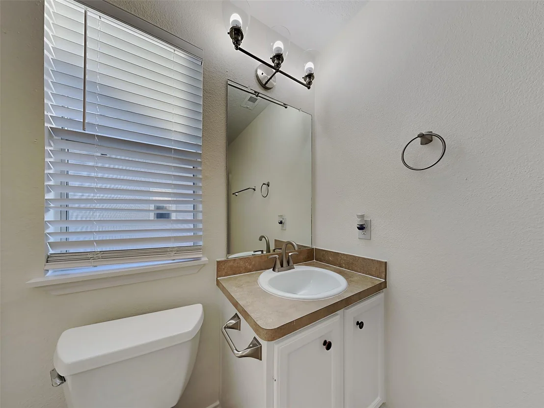 Photo of 18819 Sandelford Drive