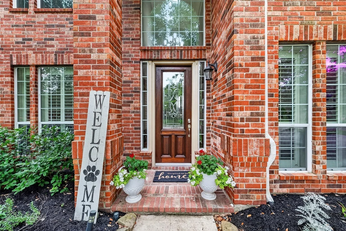 Photo of 1810 Silver Brook Lane