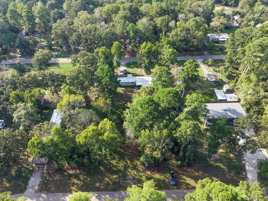 Photo of 562 Magnolia Park