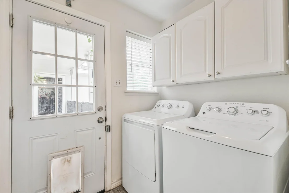 Photo of 10502 Deval Drive
