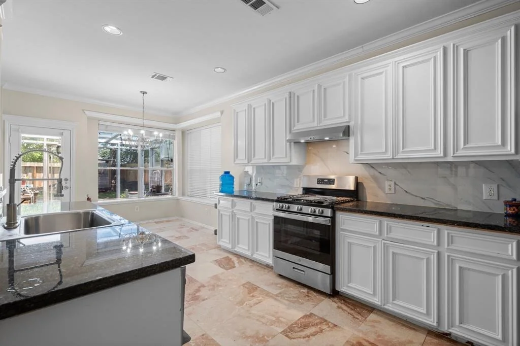 Photo of 3923 Shadow Cove Drive