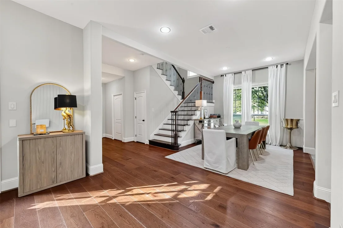 Photo of 127 Gershwin Drive