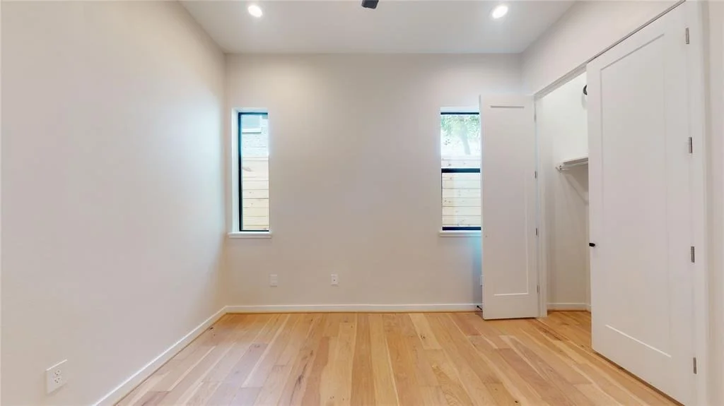 Photo of 531 Memorial Heights Drive