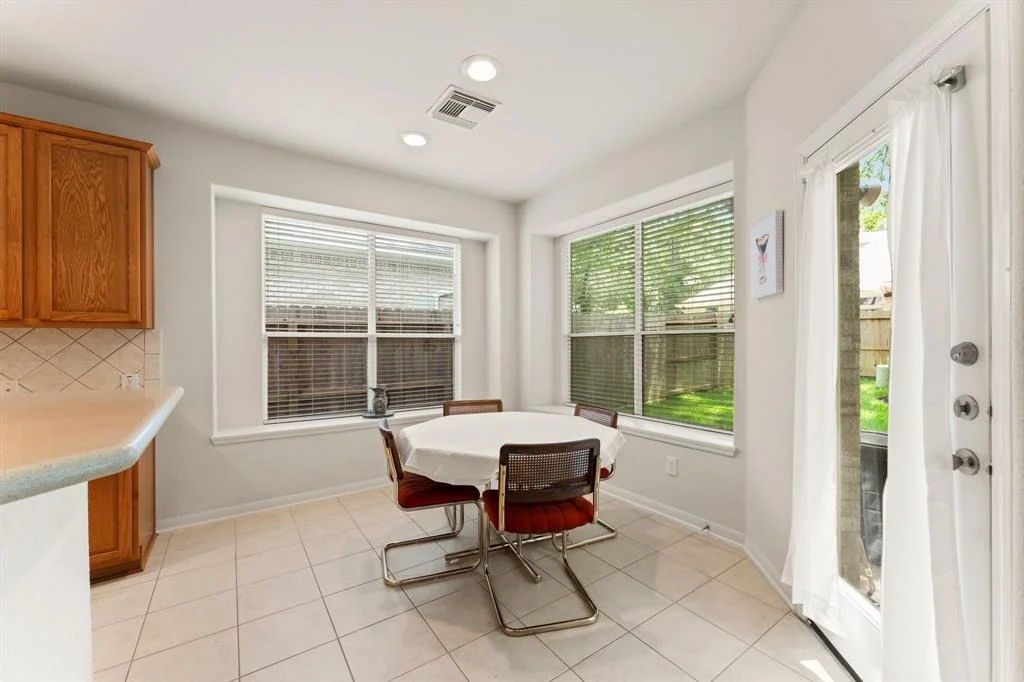 Photo of 7 Cairn Oaks Place