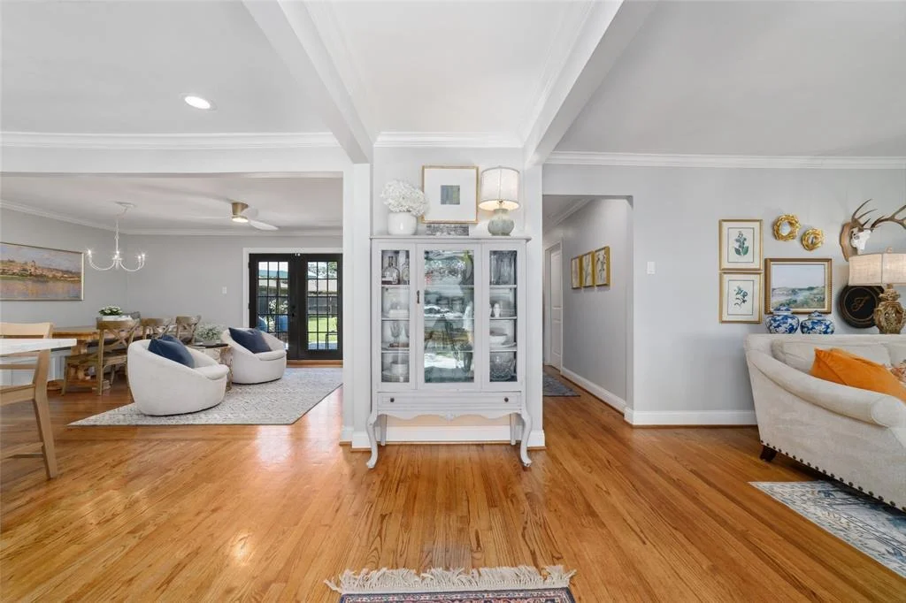 Photo of 5246 Creekbend Drive